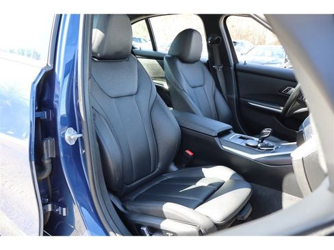 Used 2021 BMW 330i xDrive Sedan image 13