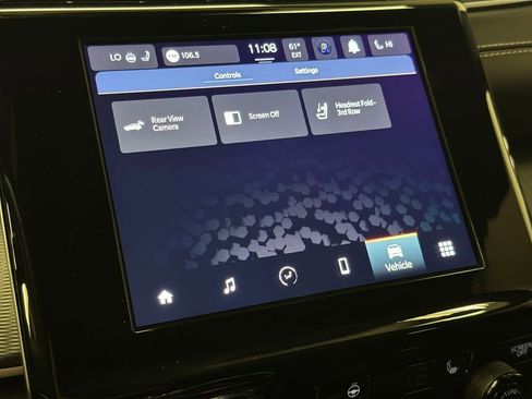 Used 2023 Jeep Grand Cherokee L Laredo image 27