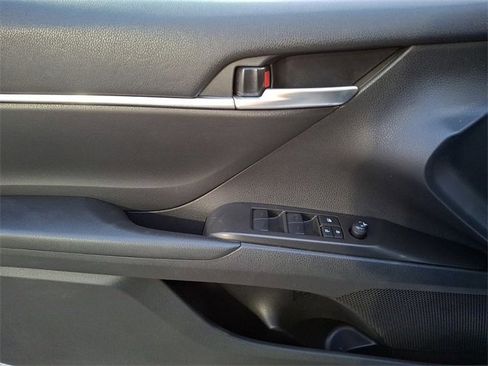 Certified 2024 Toyota Camry SE image 21