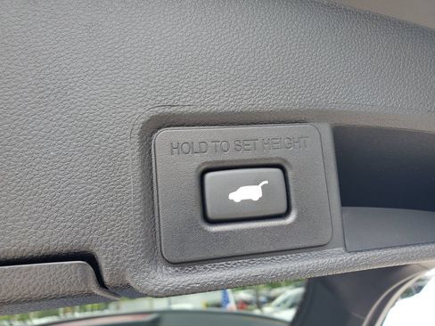 Certified 2025 Acura RDX A-Spec AWD/4WD image 9