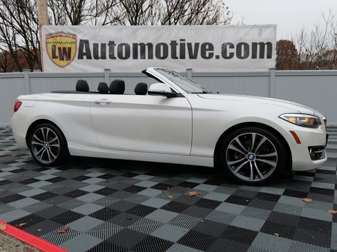 Used 2017 BMW 230i xDrive Convertible image 61