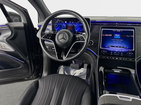 Used 2023 Mercedes-Benz EQS 450+ SUV image 25
