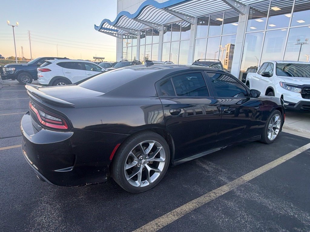 Used 2022 Dodge Charger GT RWD image 4