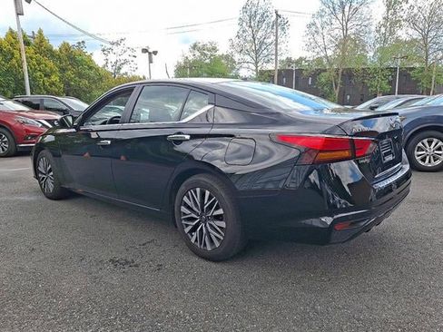 Certified 2023 Nissan Altima 2.5 SV image 4