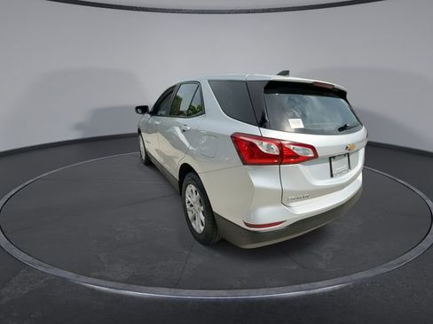 Used 2021 Chevrolet Equinox LS FWD image 6