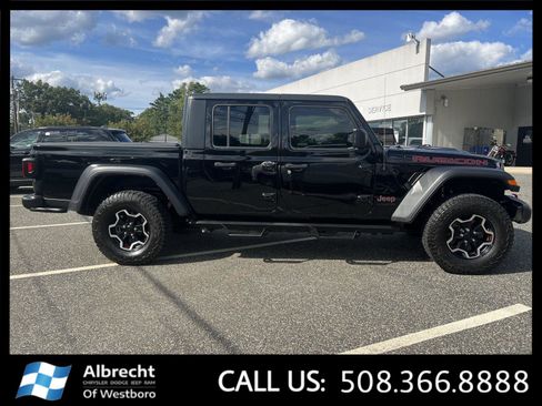 Used 2021 Jeep Gladiator Rubicon w/ Cold Weather Group image 6