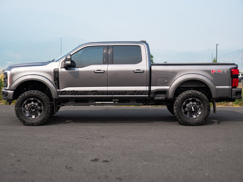 Used 2023 Ford F250 Lariat w/ Lariat Ultimate Package AWD/4WD image 6