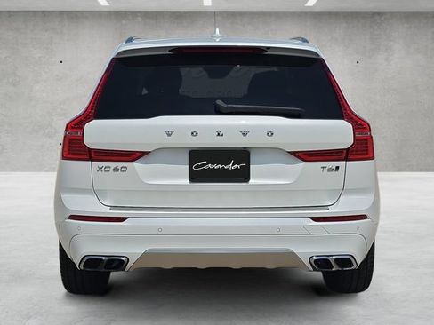 Used 2018 Volvo XC60 T6 Momentum w/ Vision Package AWD/4WD image 15