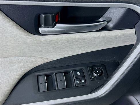 Certified 2024 Toyota RAV4 XLE image 17