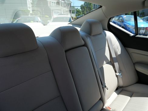 Used 2020 Nissan Altima 2.5 SV FWD image 31