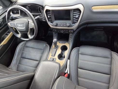 Used 2018 GMC Acadia Denali w/ Technology Package AWD/4WD image 26