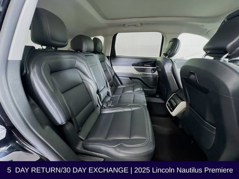 Used 2025 Lincoln Nautilus Premier w/ Equipment Group 102A AWD/4WD image 33