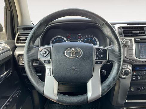 Used 2018 Toyota 4Runner Limited AWD/4WD image 12