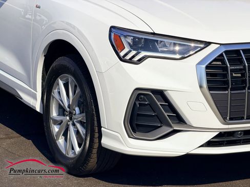 Used 2025 Audi Q3 2.0T Premium w/ Convenience Package image 11