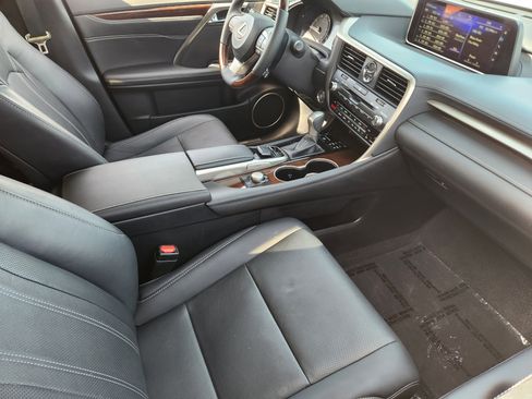 Used 2017 Lexus RX 350 FWD w/ Premium Package image 16
