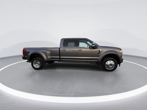 Used 2022 Ford F450 Platinum w/ FX4 Off-Road Package image 6