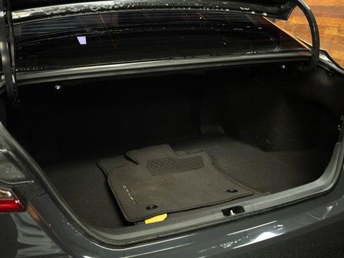 Used 2025 Toyota Camry SE image 7