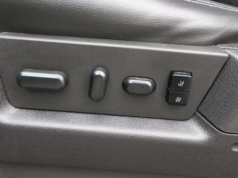 Used 2014 Ford F150 Lariat w/ Equipment Group 502A Luxury RWD image 19