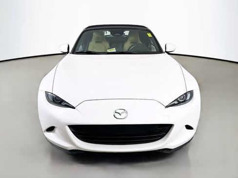 New 2025 MAZDA MX-5 Miata Grand Touring image 2