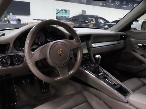 Used 2013 Porsche 911 Carrera S image 10