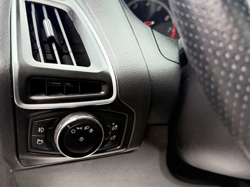 Used 2014 Ford Focus ST w/ Equipment Group 202A FWD image 23