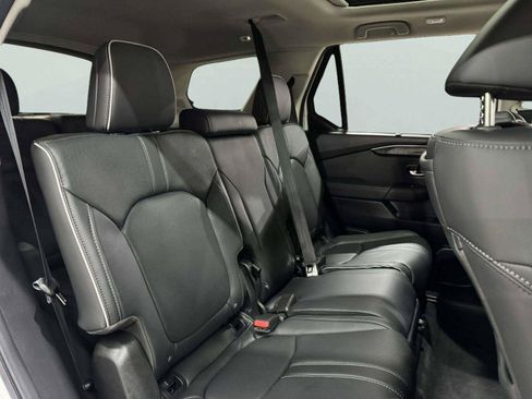Used 2023 Honda Pilot Elite image 39
