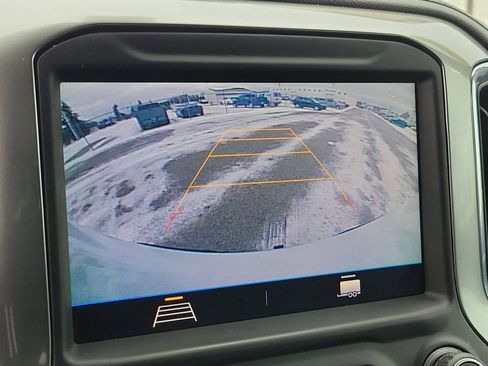 Used 2019 Chevrolet Silverado 1500 LT w/ Remote Start Package image 26