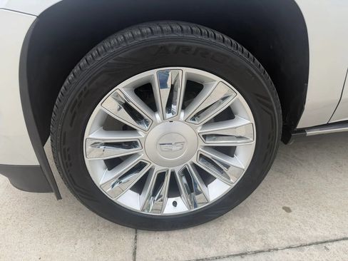 Used 2016 Cadillac Escalade Platinum AWD/4WD image 79