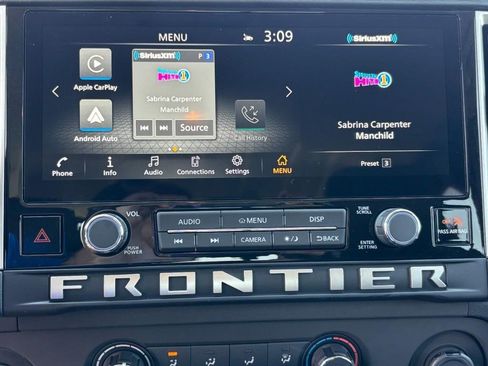 New 2025 Nissan Frontier SV image 15