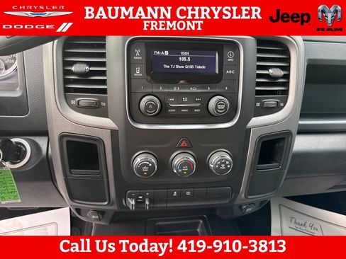 Used 2017 RAM 2500 Tradesman w/ Chrome Appearance Group AWD/4WD image 18