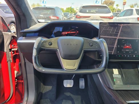 Used 2022 Tesla Model X AWD/4WD image 18