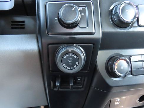 Used 2020 Ford F150 XL w/ Equipment Group 101A Mid RWD image 25