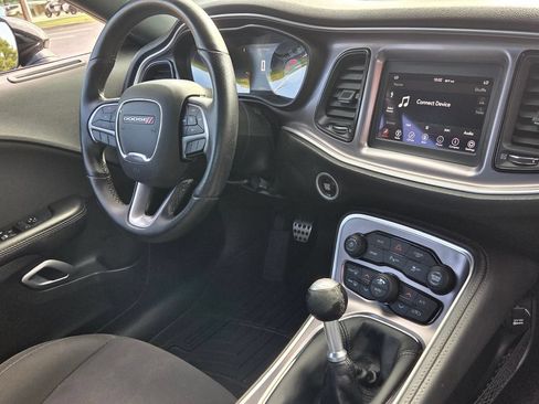 Used 2019 Dodge Challenger R/T w/ Blacktop Package RWD image 15