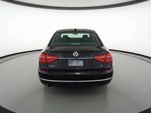 Used 2016 Volkswagen Passat 1.8T S image 7