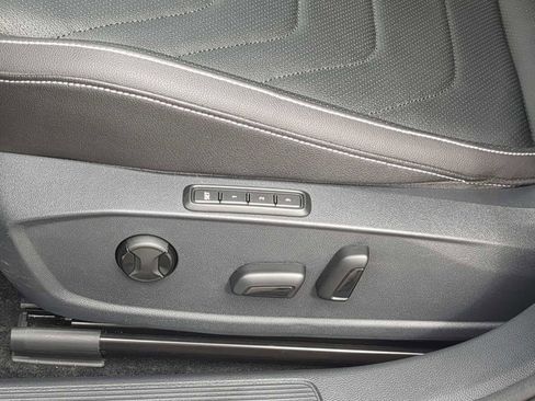 Used 2024 Volkswagen Jetta SEL image 18