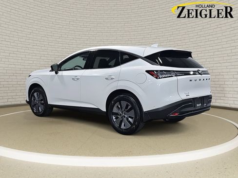 New 2025 Nissan Murano SL image 7