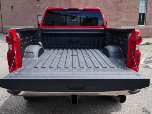 New 2026 Chevrolet Silverado 3500 LT AWD/4WD image 9