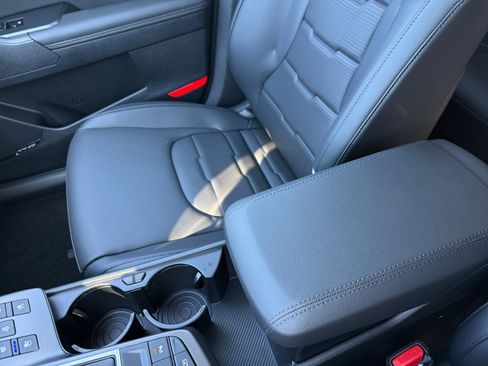 New 2026 Kia Sportage SX FWD image 14