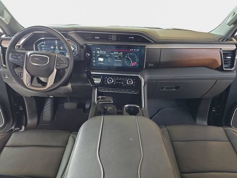 Used 2023 GMC Sierra 1500 Denali w/ Denali Reserve Package AWD/4WD image 10