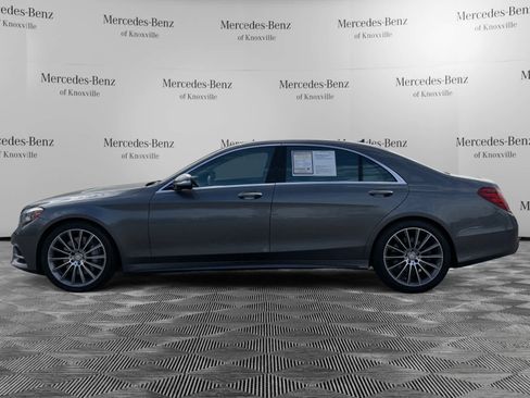 Used 2016 Mercedes-Benz S 550 Sedan image 2