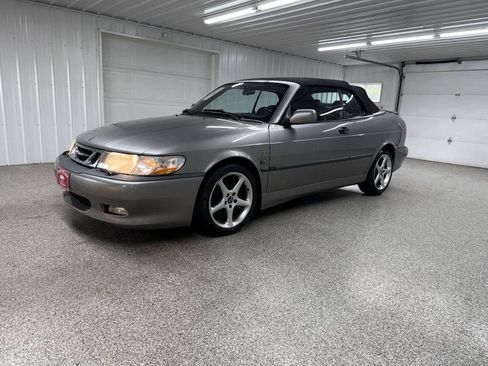 Used 2002 Saab 9-3 Viggen FWD image 3