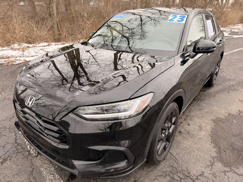 Certified 2023 Honda HR-V Sport image 7