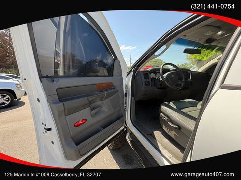 Used 2006 Dodge Ram 2500 Truck SLT AWD/4WD image 16