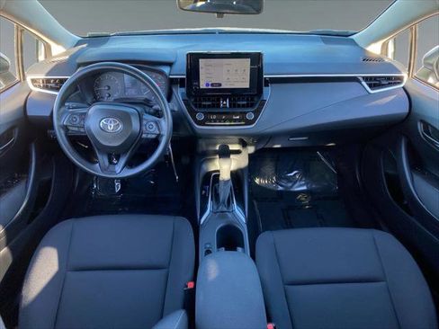 Certified 2025 Toyota Corolla LE FWD image 10