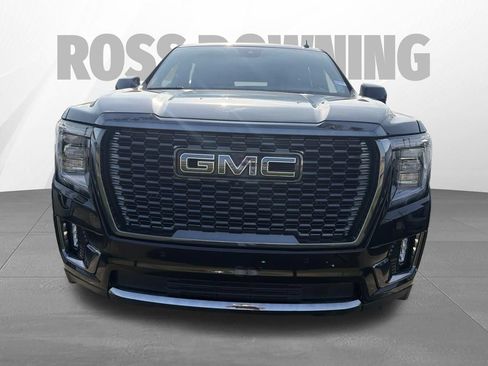 Used 2024 GMC Yukon Denali Ultimate AWD/4WD image 2