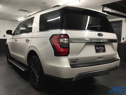 Used 2019 Ford Expedition Limited w/ Equipment Group 301A image 5