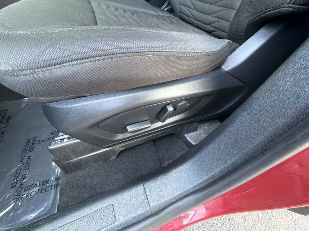 Used 2020 Ford Explorer XLT RWD image 13