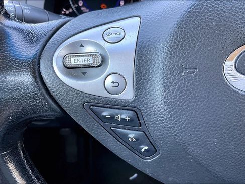 Used 2014 INFINITI QX70 AWD w/ Premium Package image 20