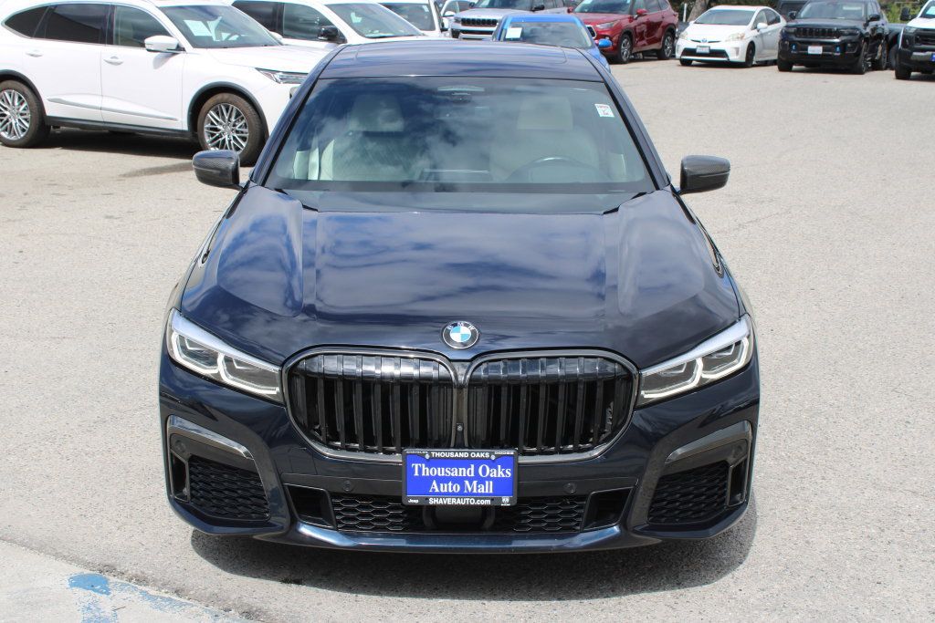 Used 2021 BMW 740i w/ M Sport Package RWD image 2