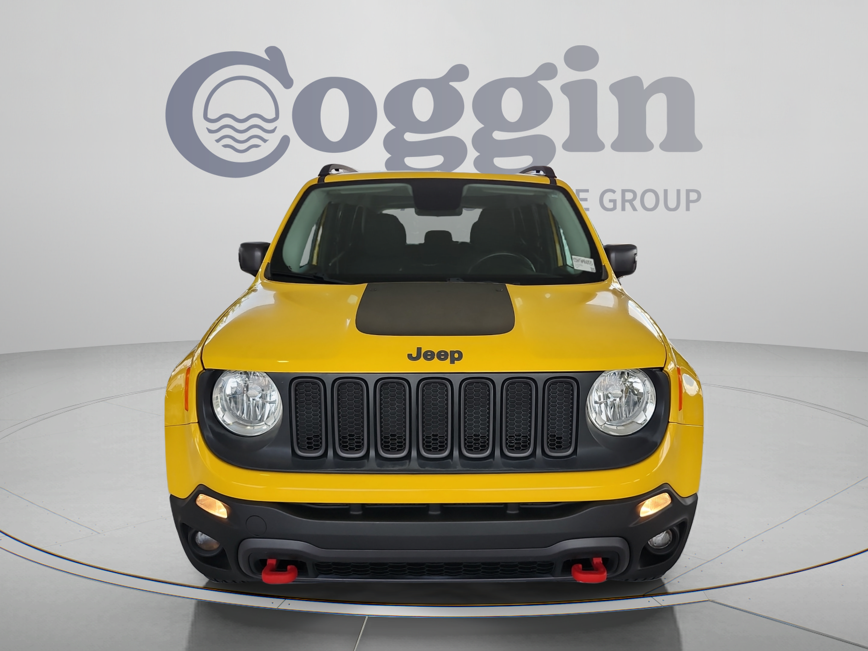 Used 2017 Jeep Renegade Trailhawk AWD/4WD image 9